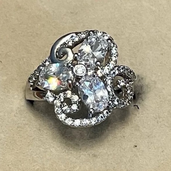 18k White Gold Pear Cut 5ct Diamond Floral Engagement Wedding Ring 35$